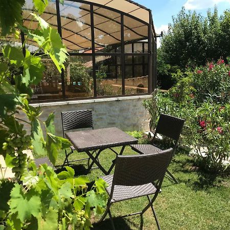 Gite L'Annexe Villelaure Dış mekan fotoğraf