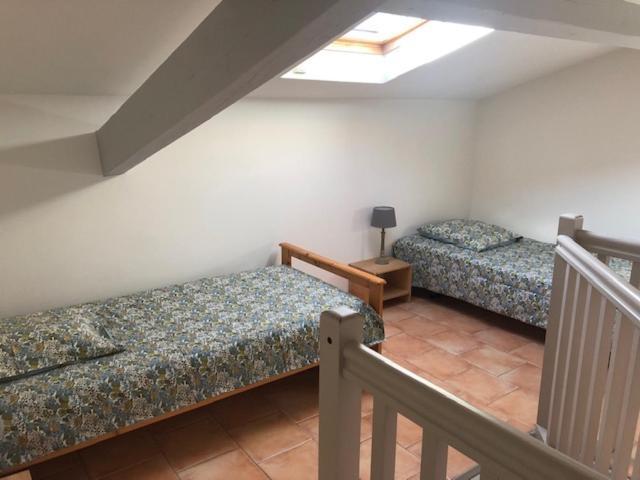 Gite L'Annexe Villelaure Dış mekan fotoğraf
