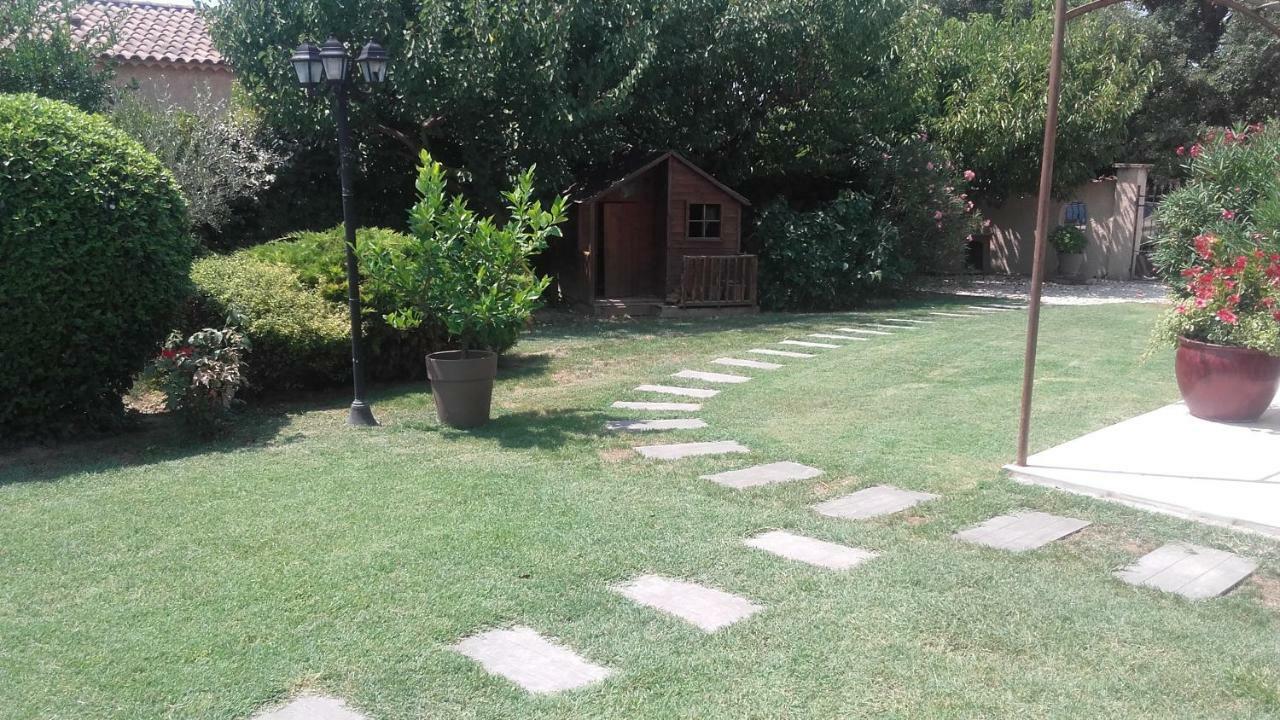 Gite L'Annexe Villelaure Dış mekan fotoğraf
