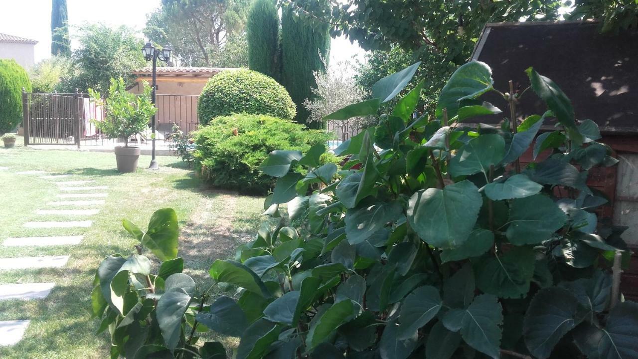 Gite L'Annexe Villelaure Dış mekan fotoğraf